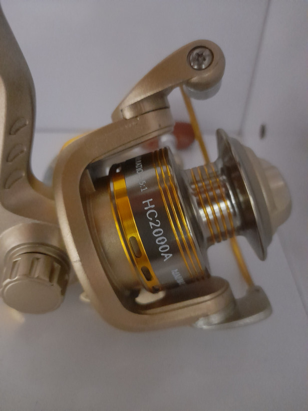 چرخ ماهیگیری یوموشی مدل HC2000A
