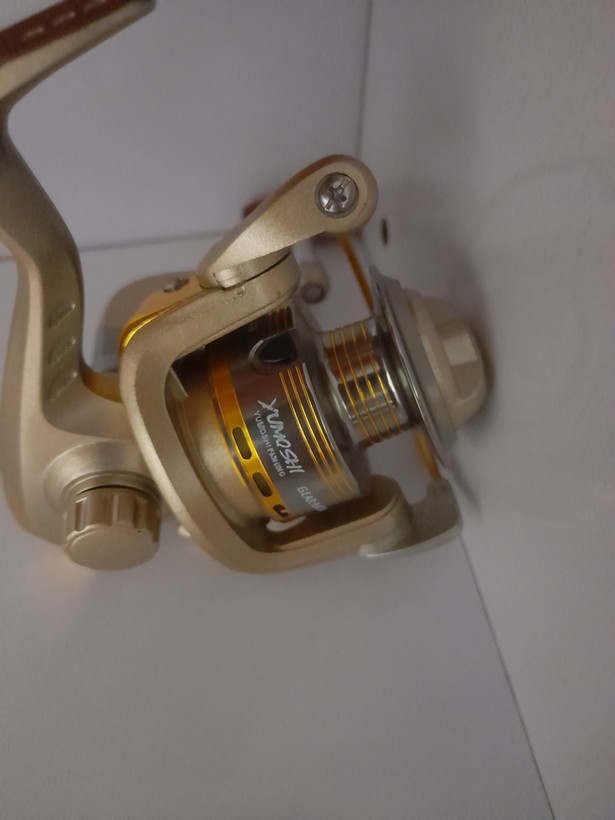 چرخ ماهیگیری یوموشی مدل HC2000A