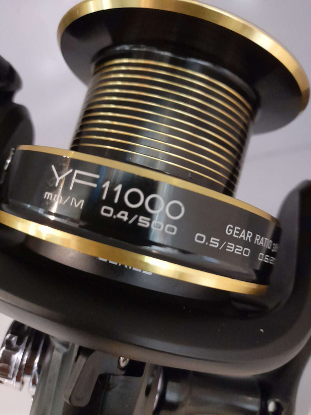 چرخ ماهیگیری آکوریتا مدل YF11000